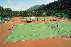 Canchas de tenis en Termas de Chill�n
